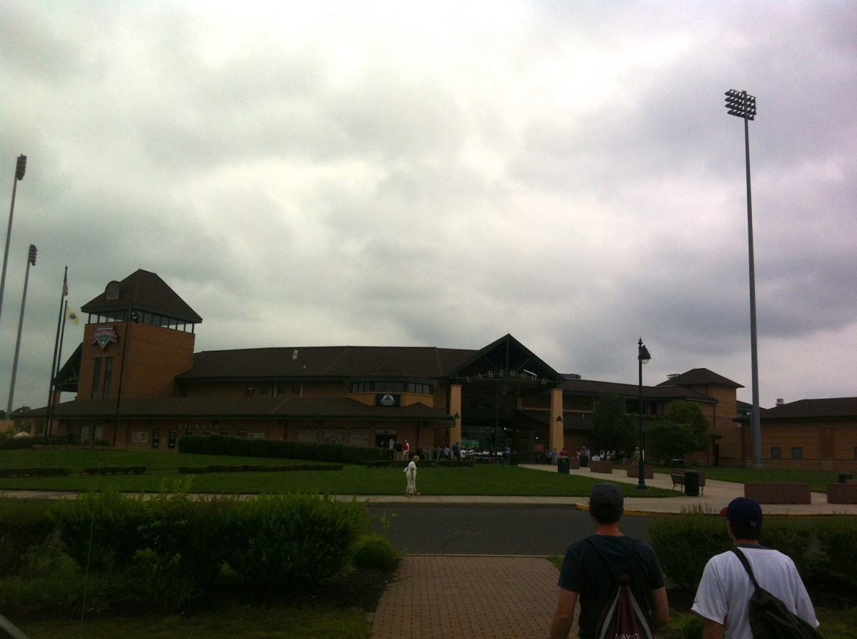 The approach to FirstEnergy Stadium